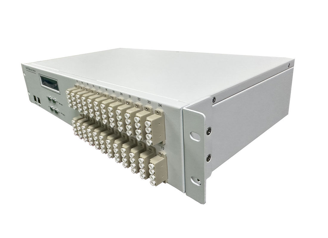 32×32 機(jī)架式矩陣光開(kāi)關(guān) - 廣西科毅光通信